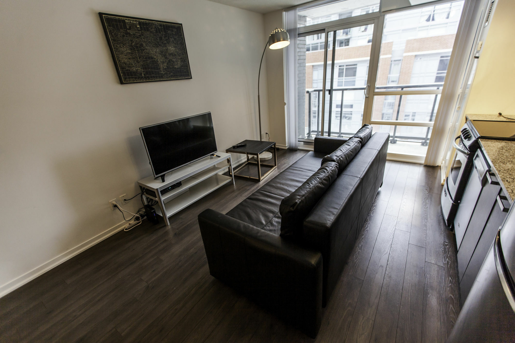 Queen Street 2 Bed Apartment Toronto Exterior photo